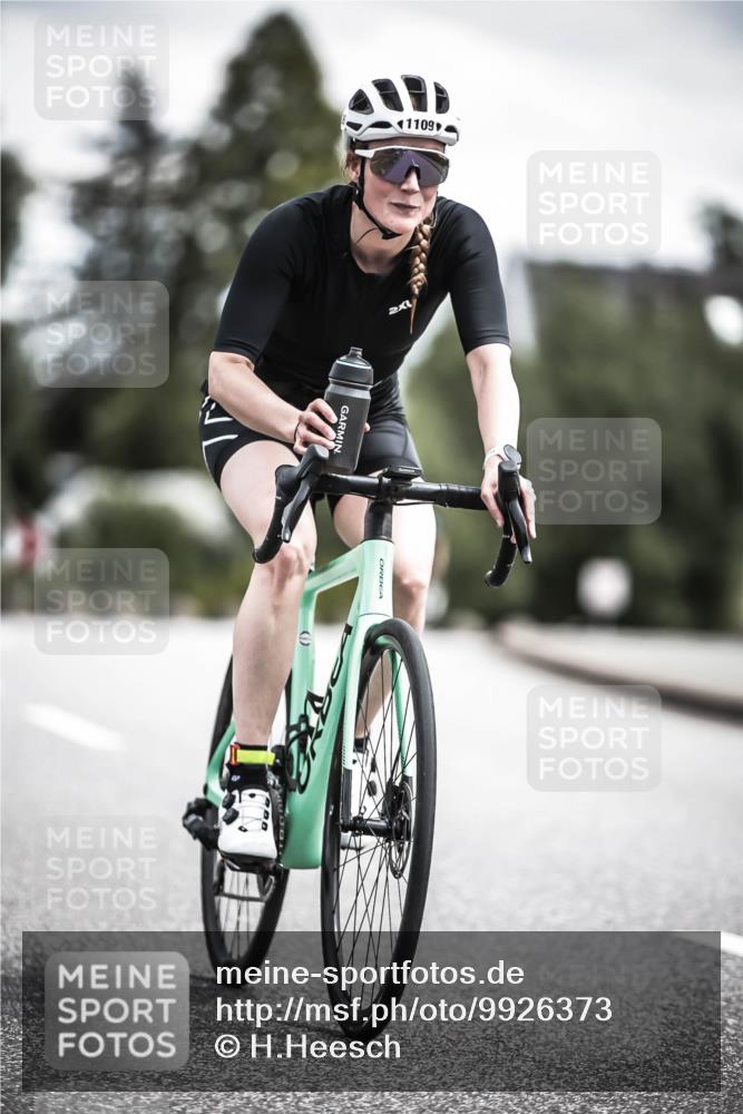 21.06.2026 - 29. Vierlanden-Triathlon H.Heesch http://msf.ph/oto/9926373 21.06.2026 13:21:16 Radfahren 460 meine-sportfotos.de