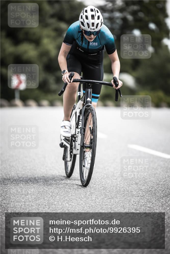21.06.2026 - 29. Vierlanden-Triathlon H.Heesch http://msf.ph/oto/9926395 21.06.2026 13:21:23 Radfahren 1142 meine-sportfotos.de