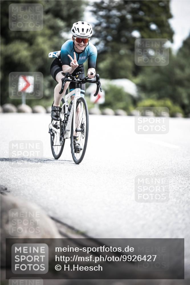 21.06.2026 - 29. Vierlanden-Triathlon H.Heesch http://msf.ph/oto/9926427 21.06.2026 13:22:32 Radfahren 1137 meine-sportfotos.de