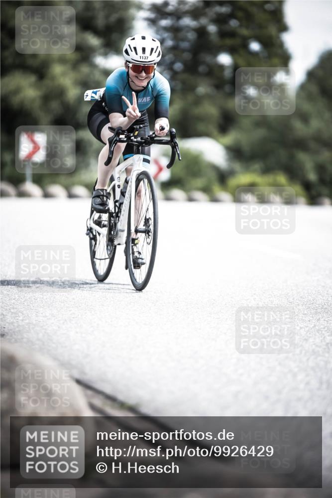 21.06.2026 - 29. Vierlanden-Triathlon H.Heesch http://msf.ph/oto/9926429 21.06.2026 13:22:33 Radfahren 1137 meine-sportfotos.de