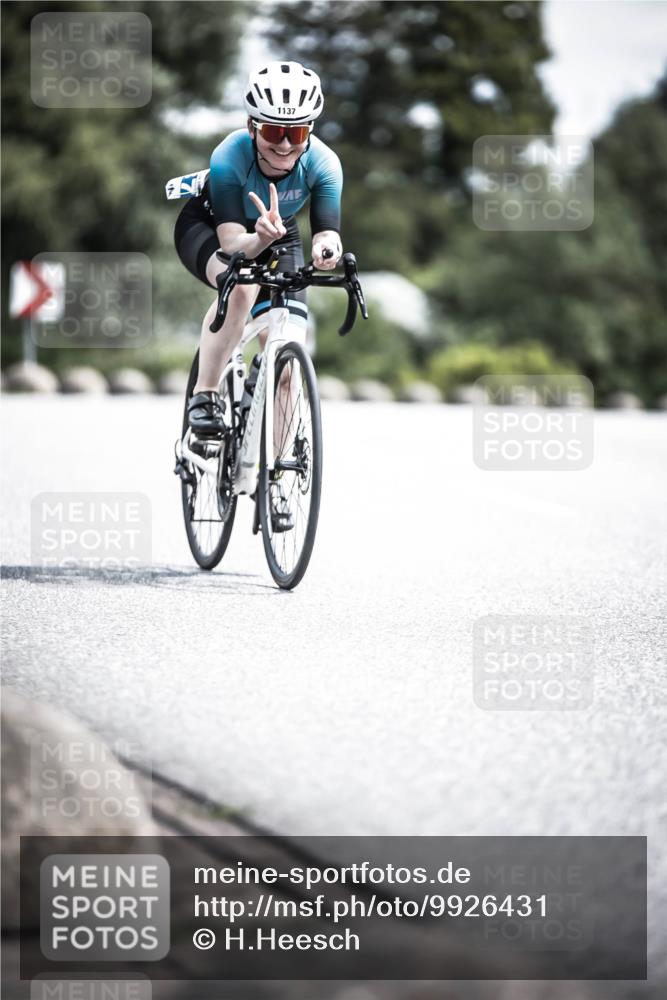 21.06.2026 - 29. Vierlanden-Triathlon H.Heesch http://msf.ph/oto/9926431 21.06.2026 13:22:33 Radfahren 1137 meine-sportfotos.de