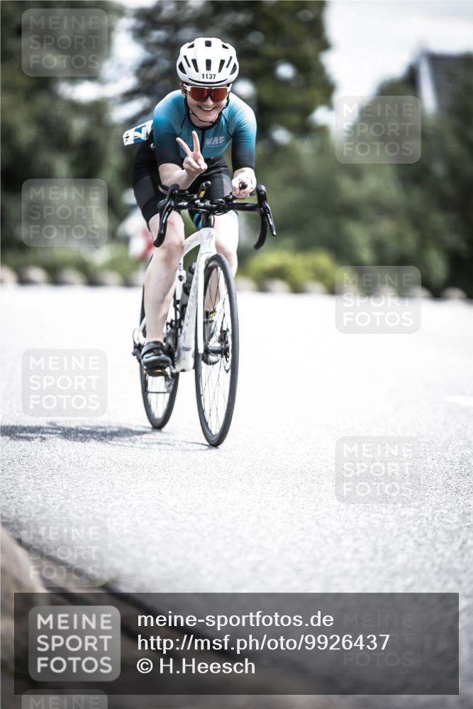 21.06.2026 - 29. Vierlanden-Triathlon H.Heesch http://msf.ph/oto/9926437 21.06.2026 13:22:33 Radfahren 1137 meine-sportfotos.de