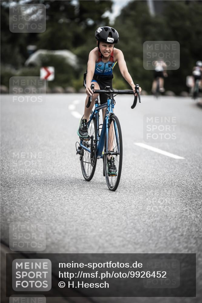 21.06.2026 - 29. Vierlanden-Triathlon H.Heesch http://msf.ph/oto/9926452 21.06.2026 14:57:59 Radfahren 1278 meine-sportfotos.de