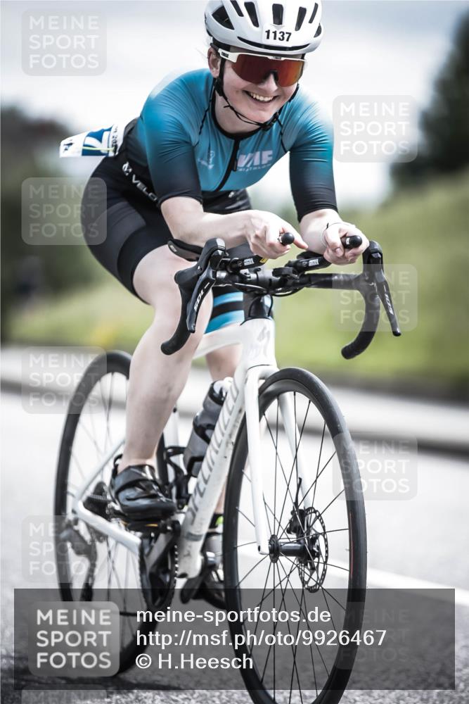 21.06.2026 - 29. Vierlanden-Triathlon H.Heesch http://msf.ph/oto/9926467 21.06.2026 13:22:33 Radfahren 1137 meine-sportfotos.de