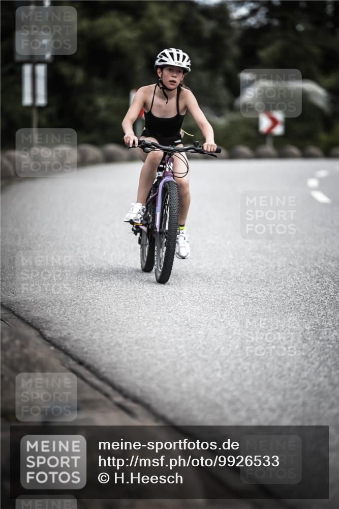 21.06.2026 - 29. Vierlanden-Triathlon H.Heesch http://msf.ph/oto/9926533 21.06.2026 14:58:15 Radfahren 11, 1303 meine-sportfotos.de