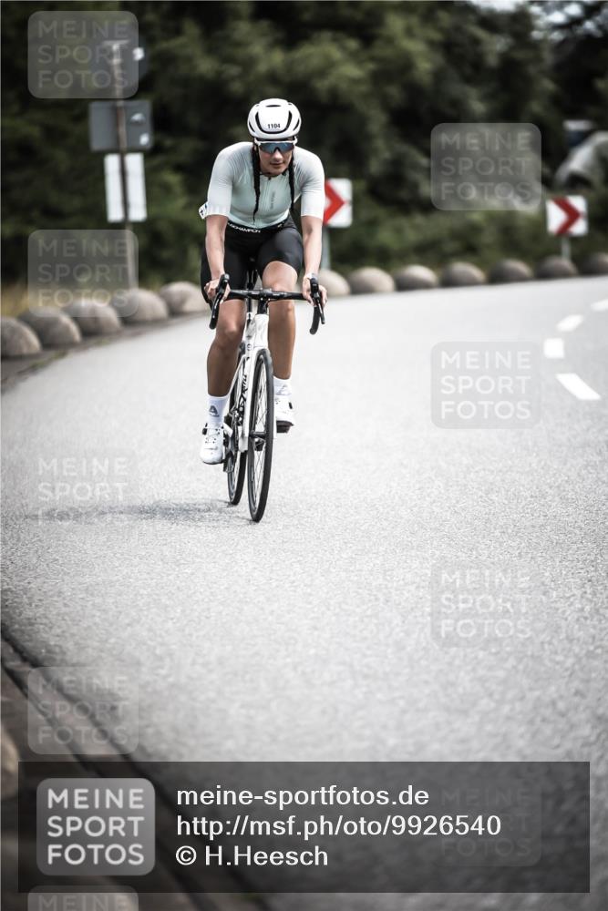 21.06.2026 - 29. Vierlanden-Triathlon H.Heesch http://msf.ph/oto/9926540 21.06.2026 13:24:31 Radfahren 1104 meine-sportfotos.de