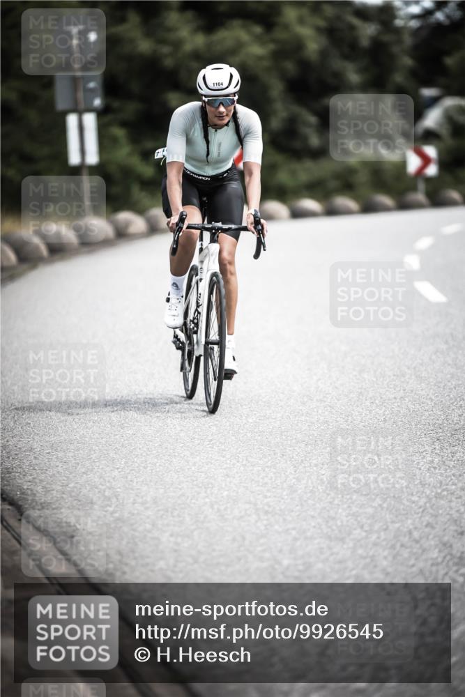 21.06.2026 - 29. Vierlanden-Triathlon H.Heesch http://msf.ph/oto/9926545 21.06.2026 13:24:31 Radfahren 1104 meine-sportfotos.de