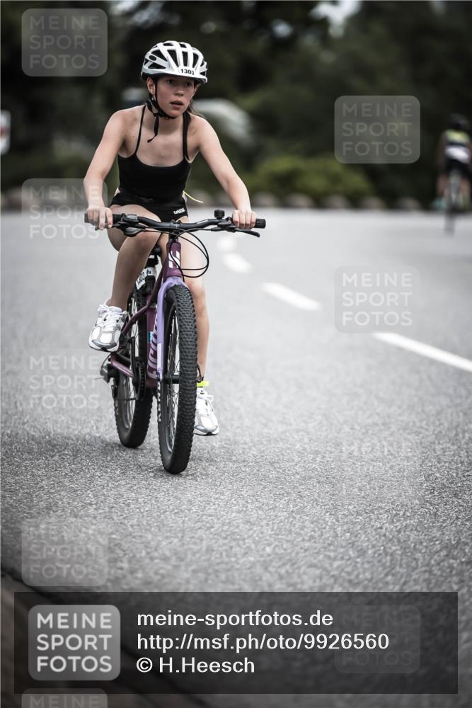 21.06.2026 - 29. Vierlanden-Triathlon H.Heesch http://msf.ph/oto/9926560 21.06.2026 14:58:15 Radfahren 1303 meine-sportfotos.de