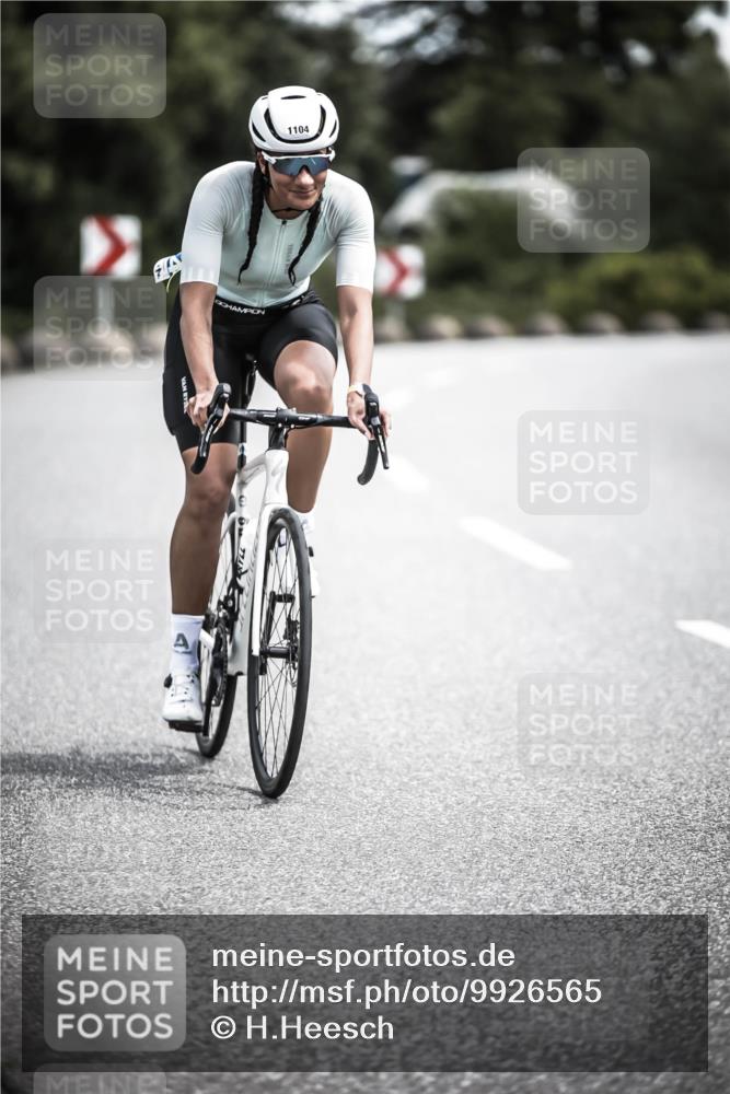 21.06.2026 - 29. Vierlanden-Triathlon H.Heesch http://msf.ph/oto/9926565 21.06.2026 13:24:32 Radfahren 1104 meine-sportfotos.de