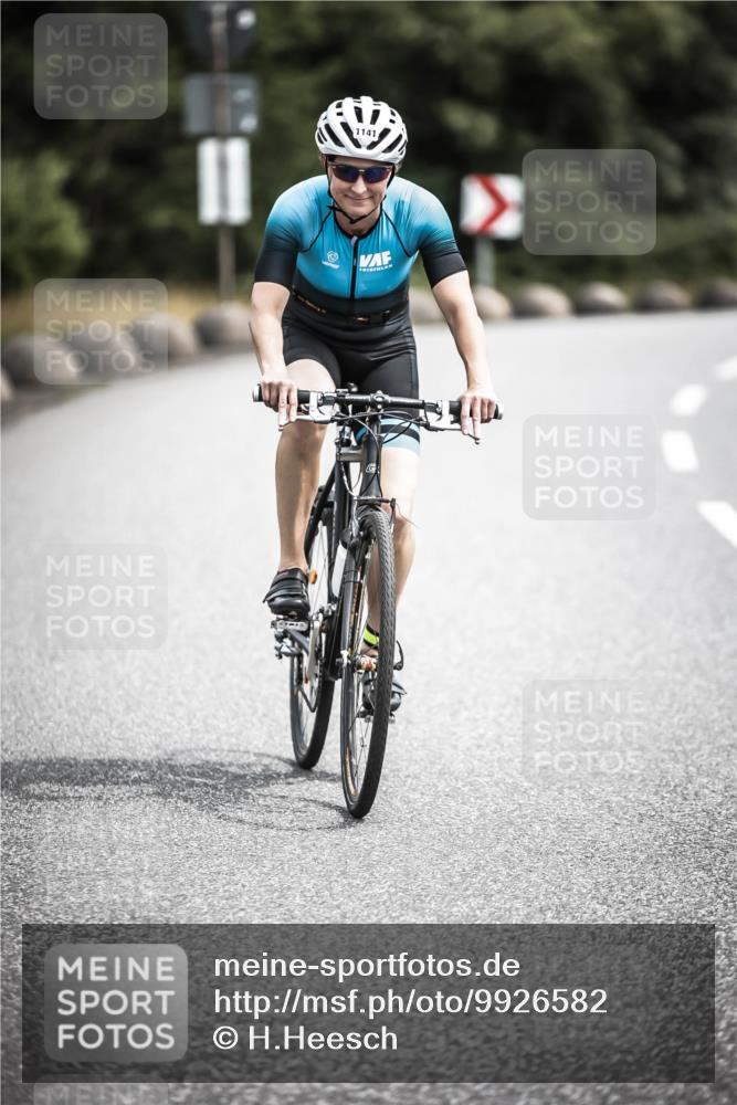 21.06.2026 - 29. Vierlanden-Triathlon H.Heesch http://msf.ph/oto/9926582 21.06.2026 13:24:57 Radfahren 1141 meine-sportfotos.de
