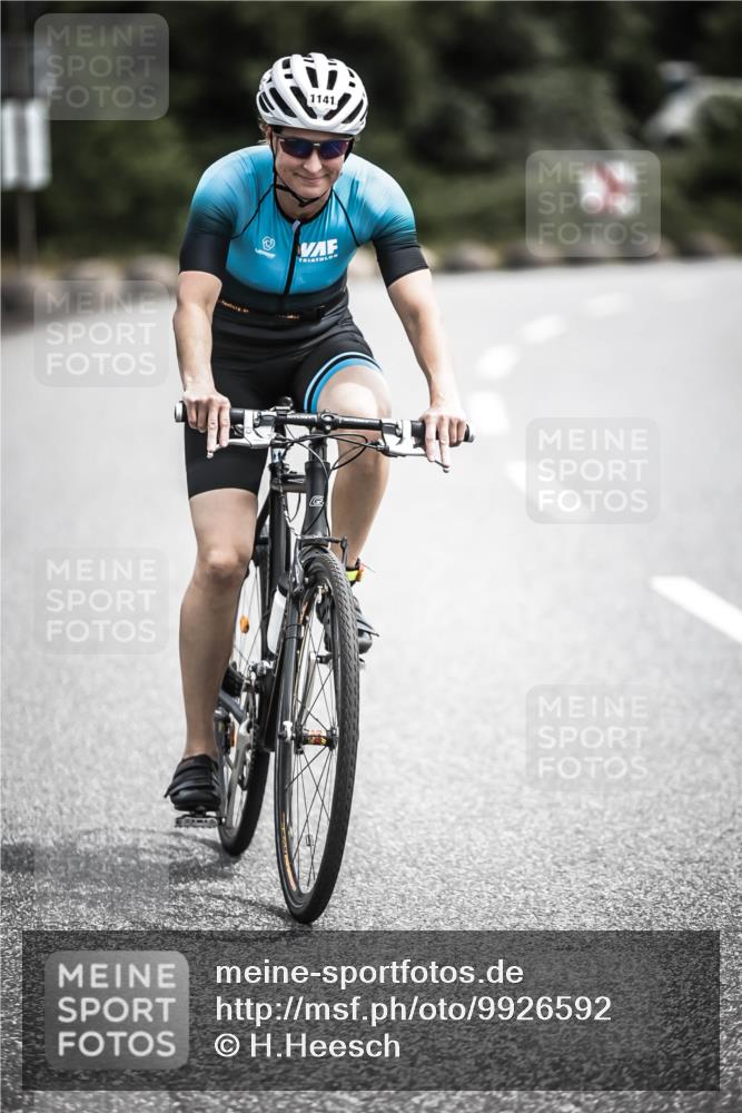 21.06.2026 - 29. Vierlanden-Triathlon H.Heesch http://msf.ph/oto/9926592 21.06.2026 13:24:58 Radfahren 1141 meine-sportfotos.de