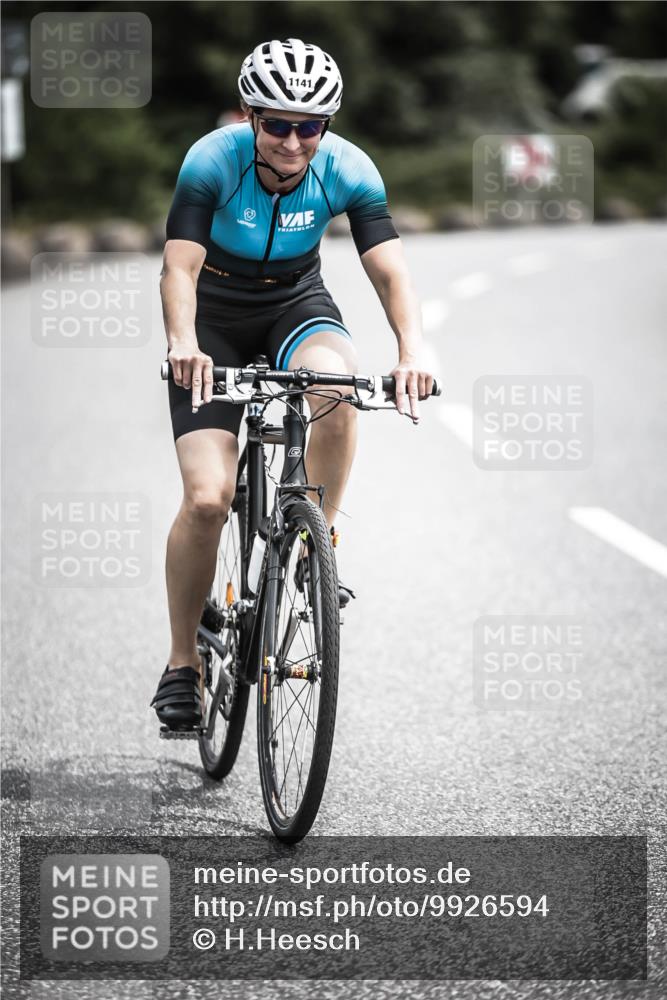 21.06.2026 - 29. Vierlanden-Triathlon H.Heesch http://msf.ph/oto/9926594 21.06.2026 13:24:58 Radfahren 1141 meine-sportfotos.de