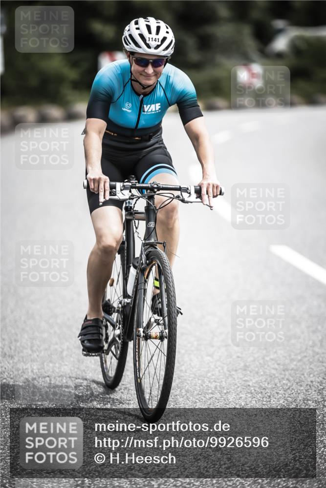21.06.2026 - 29. Vierlanden-Triathlon H.Heesch http://msf.ph/oto/9926596 21.06.2026 13:24:58 Radfahren 1141 meine-sportfotos.de
