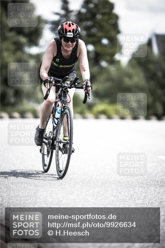 21.06.2026 - 29. Vierlanden-Triathlon H.Heesch http://msf.ph/oto/9926634 21.06.2026 13:26:58 Radfahren 1125 meine-sportfotos.de