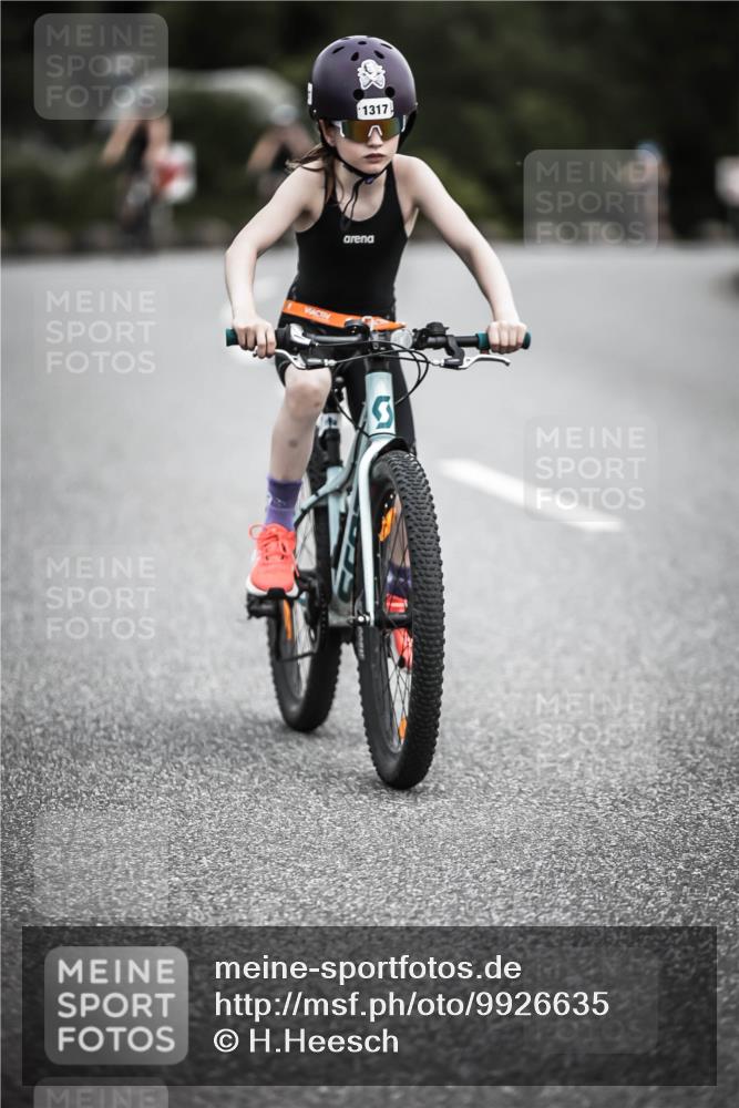 21.06.2026 - 29. Vierlanden-Triathlon H.Heesch http://msf.ph/oto/9926635 21.06.2026 14:58:36 Radfahren 1317 meine-sportfotos.de