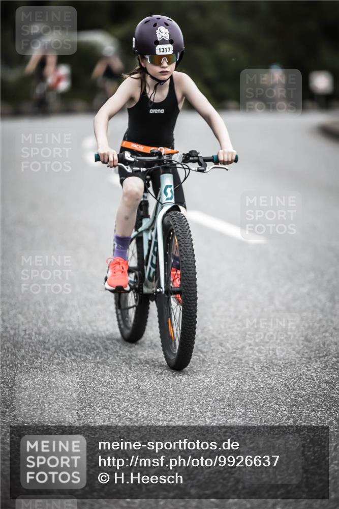 21.06.2026 - 29. Vierlanden-Triathlon H.Heesch http://msf.ph/oto/9926637 21.06.2026 14:58:36 Radfahren 1317 meine-sportfotos.de