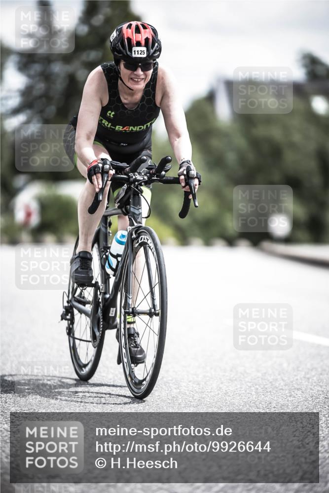 21.06.2026 - 29. Vierlanden-Triathlon H.Heesch http://msf.ph/oto/9926644 21.06.2026 13:26:59 Radfahren 1125 meine-sportfotos.de