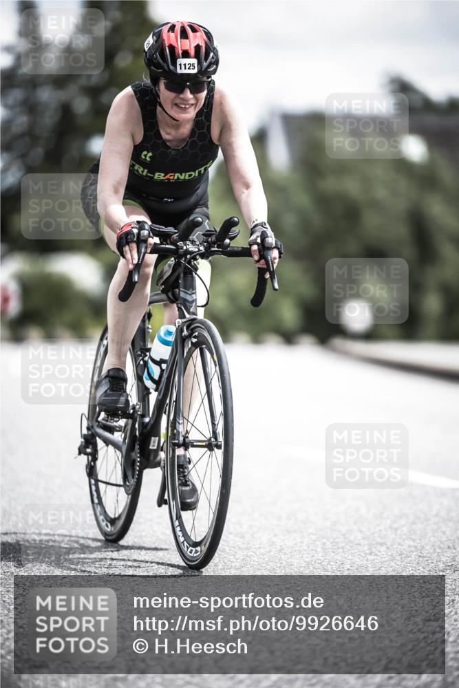 21.06.2026 - 29. Vierlanden-Triathlon H.Heesch http://msf.ph/oto/9926646 21.06.2026 13:26:59 Radfahren 1125 meine-sportfotos.de