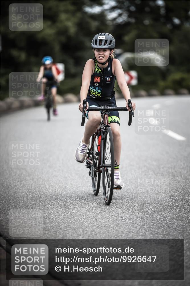 21.06.2026 - 29. Vierlanden-Triathlon H.Heesch http://msf.ph/oto/9926647 21.06.2026 14:58:44 Radfahren 1320 meine-sportfotos.de