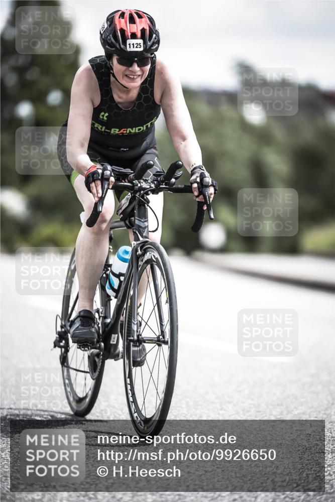 21.06.2026 - 29. Vierlanden-Triathlon H.Heesch http://msf.ph/oto/9926650 21.06.2026 13:26:59 Radfahren 1125 meine-sportfotos.de