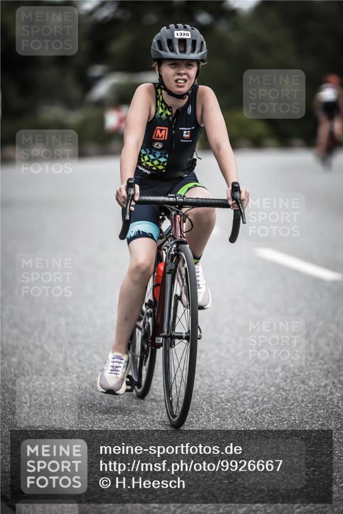 21.06.2026 - 29. Vierlanden-Triathlon H.Heesch http://msf.ph/oto/9926667 21.06.2026 14:58:45 Radfahren 1320 meine-sportfotos.de