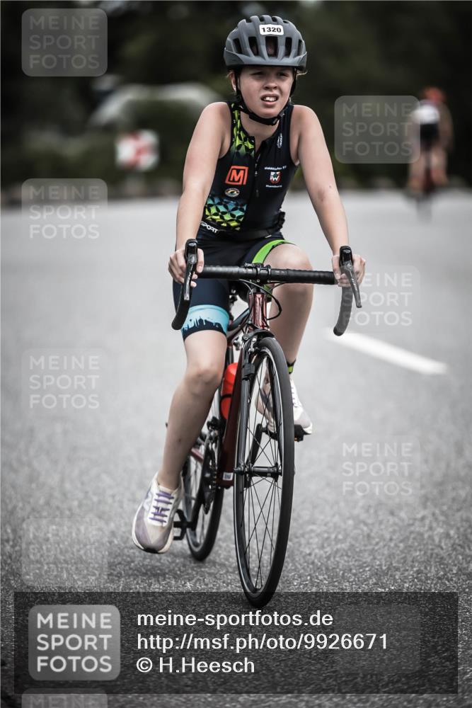 21.06.2026 - 29. Vierlanden-Triathlon H.Heesch http://msf.ph/oto/9926671 21.06.2026 14:58:45 Radfahren 1320 meine-sportfotos.de