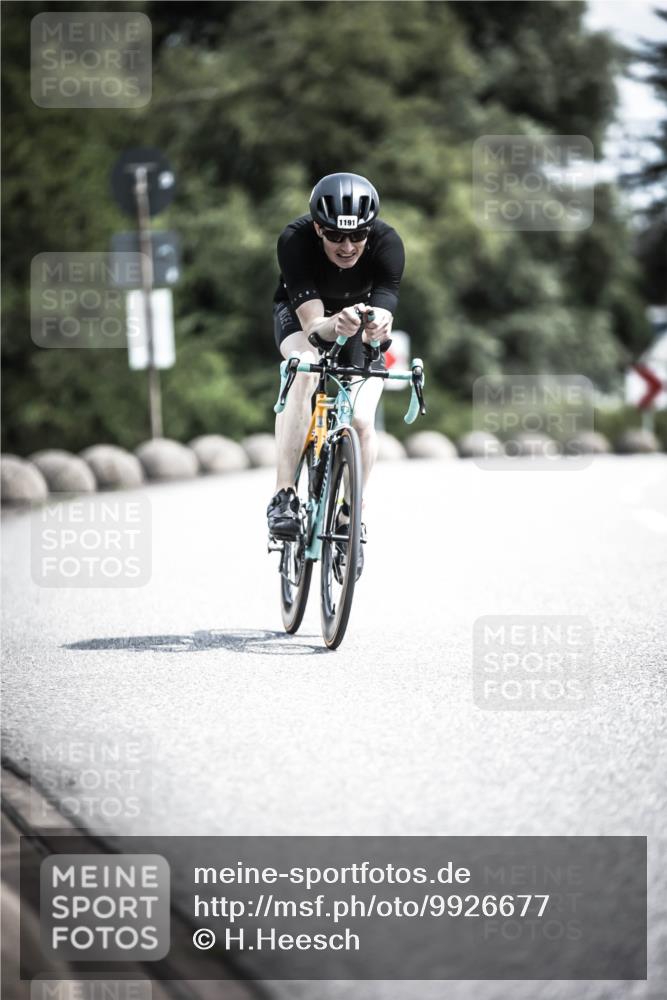 21.06.2026 - 29. Vierlanden-Triathlon H.Heesch http://msf.ph/oto/9926677 21.06.2026 13:29:09 Radfahren 11, 1191 meine-sportfotos.de