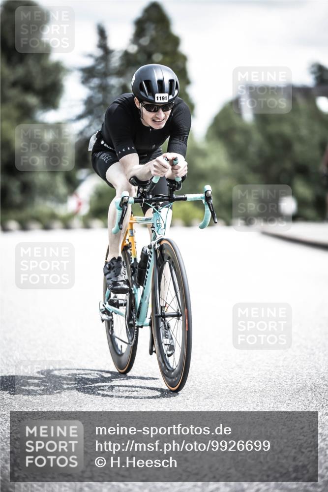 21.06.2026 - 29. Vierlanden-Triathlon H.Heesch http://msf.ph/oto/9926699 21.06.2026 13:29:09 Radfahren 1191 meine-sportfotos.de