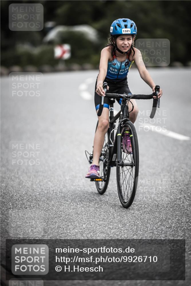 21.06.2026 - 29. Vierlanden-Triathlon H.Heesch http://msf.ph/oto/9926710 21.06.2026 14:58:48 Radfahren 1321 meine-sportfotos.de