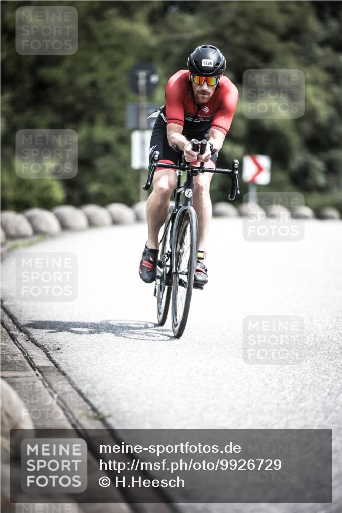 21.06.2026 - 29. Vierlanden-Triathlon H.Heesch http://msf.ph/oto/9926729 21.06.2026 13:29:20 Radfahren 1220 meine-sportfotos.de