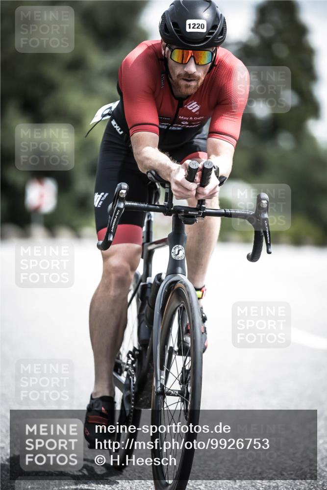 21.06.2026 - 29. Vierlanden-Triathlon H.Heesch http://msf.ph/oto/9926753 21.06.2026 13:29:20 Radfahren 1220, 240 meine-sportfotos.de