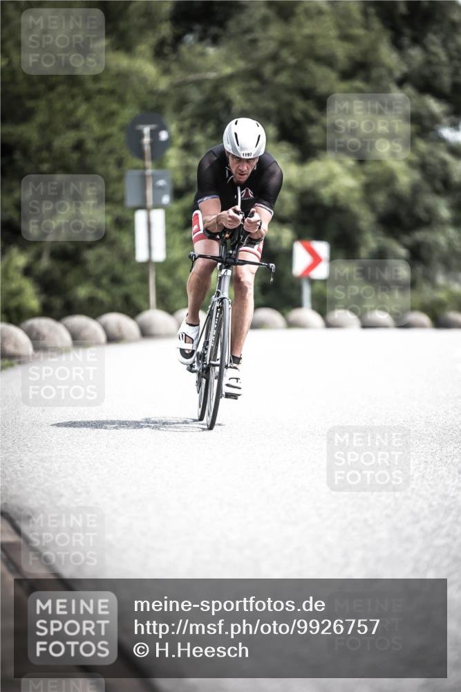 21.06.2026 - 29. Vierlanden-Triathlon H.Heesch http://msf.ph/oto/9926757 21.06.2026 13:29:27 Radfahren 1197 meine-sportfotos.de