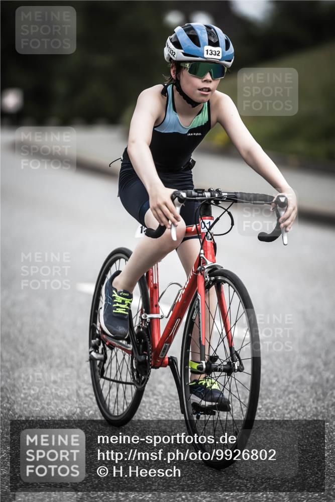 21.06.2026 - 29. Vierlanden-Triathlon H.Heesch http://msf.ph/oto/9926802 21.06.2026 14:59:14 Radfahren 1332, 1332, 6061 meine-sportfotos.de