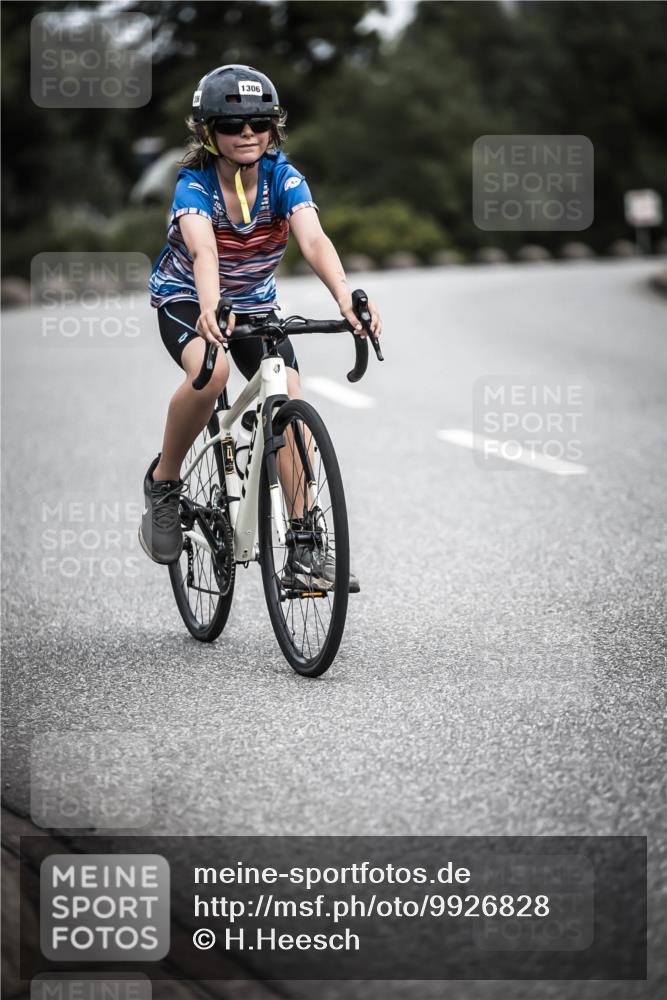 21.06.2026 - 29. Vierlanden-Triathlon H.Heesch http://msf.ph/oto/9926828 21.06.2026 14:59:26 Radfahren 1306 meine-sportfotos.de
