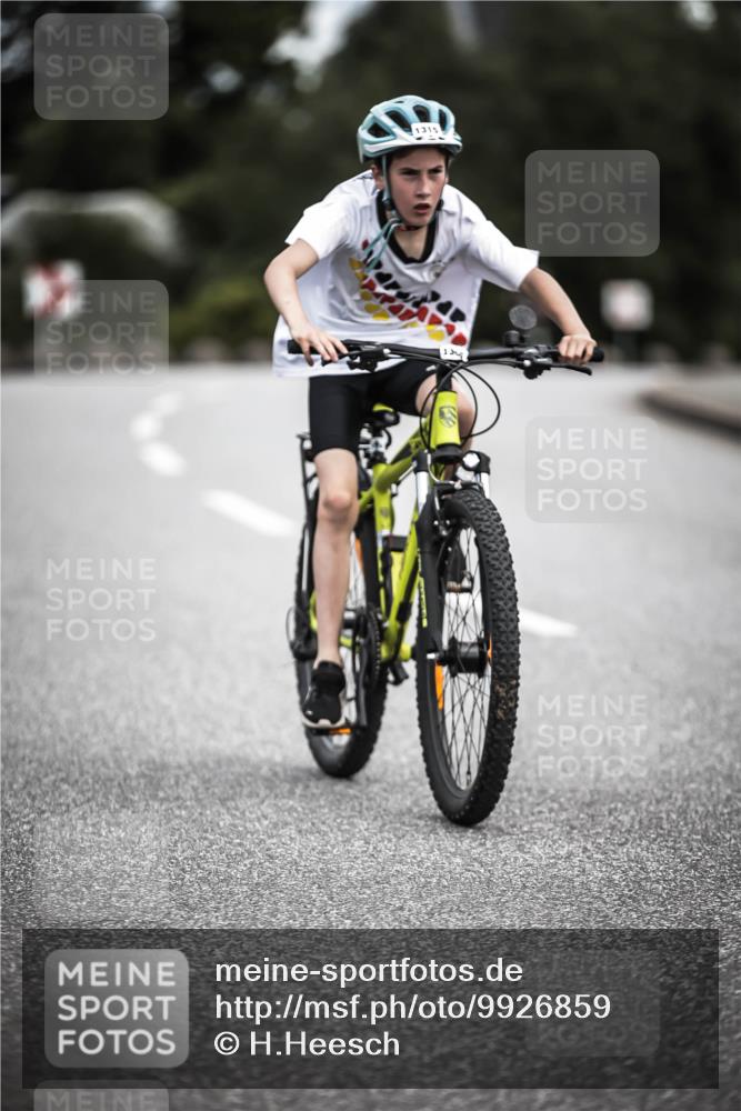 21.06.2026 - 29. Vierlanden-Triathlon H.Heesch http://msf.ph/oto/9926859 21.06.2026 14:59:39 Radfahren 1315, 13 meine-sportfotos.de