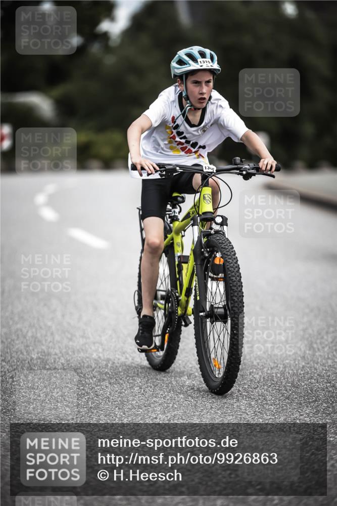 21.06.2026 - 29. Vierlanden-Triathlon H.Heesch http://msf.ph/oto/9926863 21.06.2026 14:59:39 Radfahren 1315, 135 meine-sportfotos.de