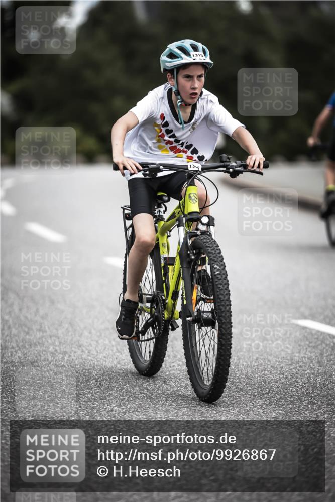 21.06.2026 - 29. Vierlanden-Triathlon H.Heesch http://msf.ph/oto/9926867 21.06.2026 14:59:39 Radfahren 1315, 13, 5 meine-sportfotos.de