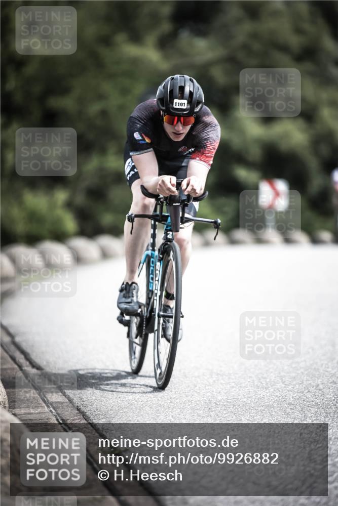 21.06.2026 - 29. Vierlanden-Triathlon H.Heesch http://msf.ph/oto/9926882 21.06.2026 13:29:57 Radfahren 1101 meine-sportfotos.de