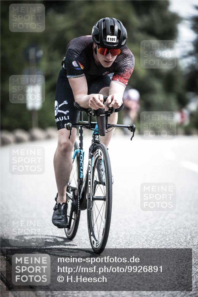 21.06.2026 - 29. Vierlanden-Triathlon H.Heesch http://msf.ph/oto/9926891 21.06.2026 13:29:58 Radfahren 1101 meine-sportfotos.de