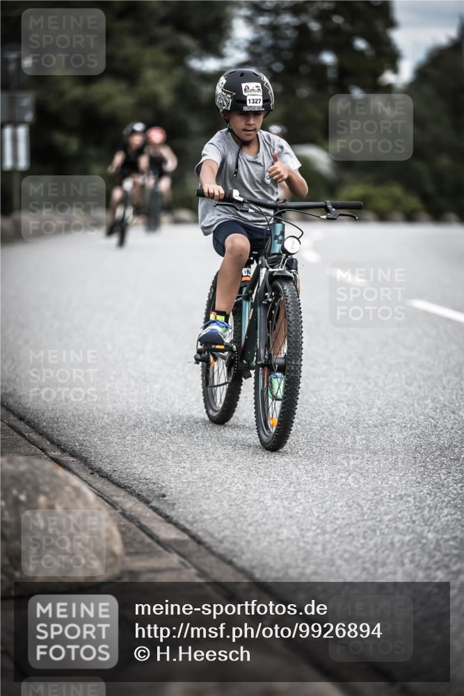 21.06.2026 - 29. Vierlanden-Triathlon H.Heesch http://msf.ph/oto/9926894 21.06.2026 14:59:52 Radfahren 11, 1327 meine-sportfotos.de