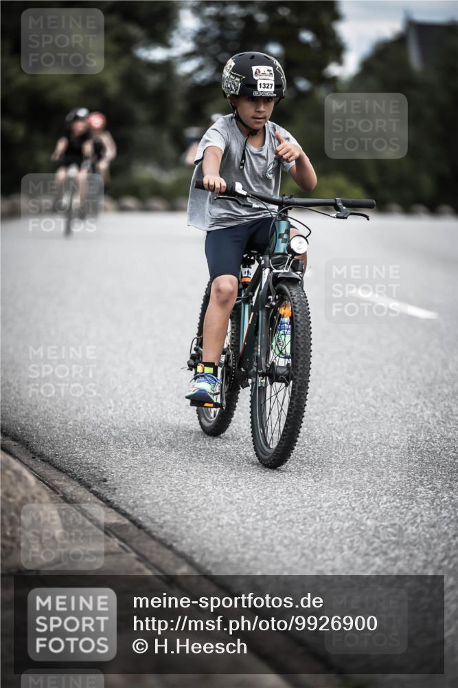 21.06.2026 - 29. Vierlanden-Triathlon H.Heesch http://msf.ph/oto/9926900 21.06.2026 14:59:52 Radfahren 1327 meine-sportfotos.de