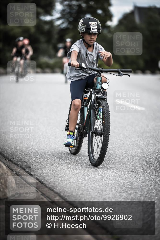 21.06.2026 - 29. Vierlanden-Triathlon H.Heesch http://msf.ph/oto/9926902 21.06.2026 14:59:52 Radfahren 1327 meine-sportfotos.de