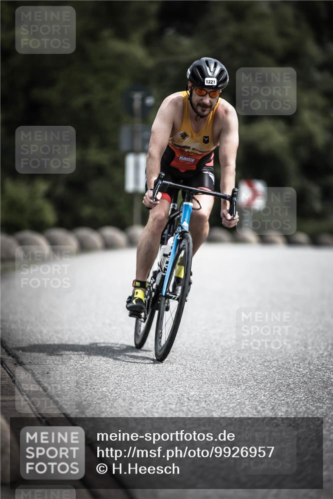21.06.2026 - 29. Vierlanden-Triathlon H.Heesch http://msf.ph/oto/9926957 21.06.2026 13:30:24 Radfahren 1221 meine-sportfotos.de