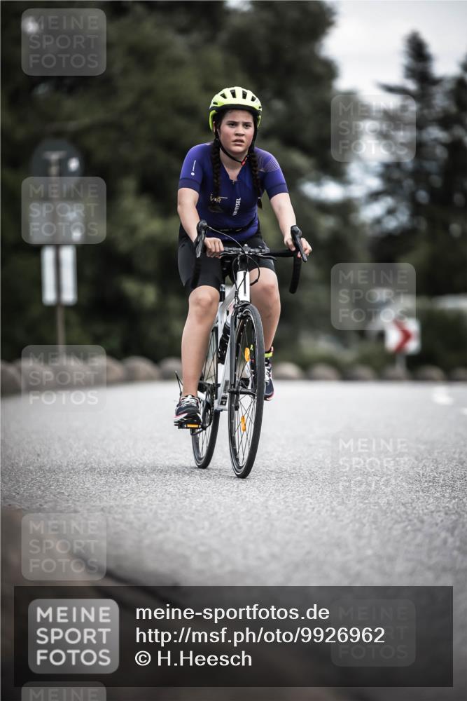21.06.2026 - 29. Vierlanden-Triathlon H.Heesch http://msf.ph/oto/9926962 21.06.2026 15:00:08 Radfahren 11 meine-sportfotos.de