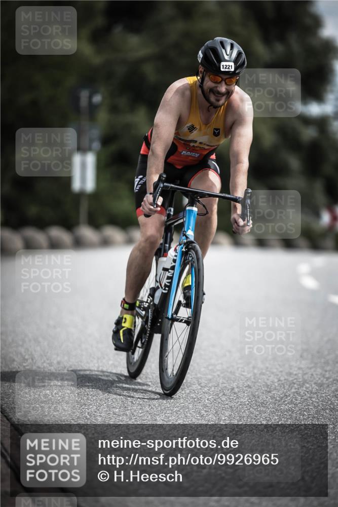 21.06.2026 - 29. Vierlanden-Triathlon H.Heesch http://msf.ph/oto/9926965 21.06.2026 13:30:24 Radfahren 1221 meine-sportfotos.de