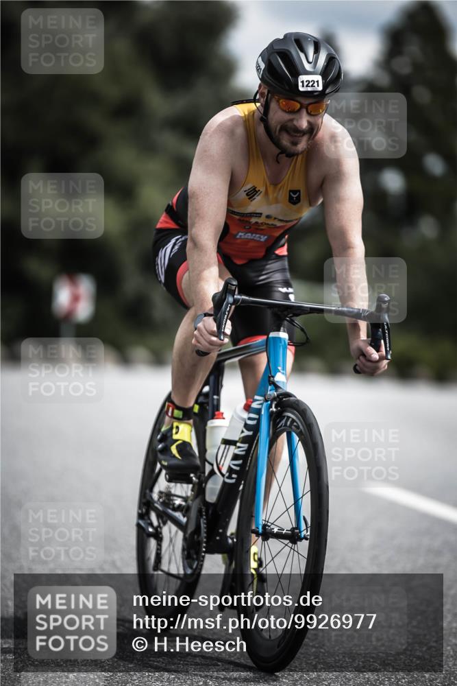 21.06.2026 - 29. Vierlanden-Triathlon H.Heesch http://msf.ph/oto/9926977 21.06.2026 13:30:25 Radfahren 1221 meine-sportfotos.de