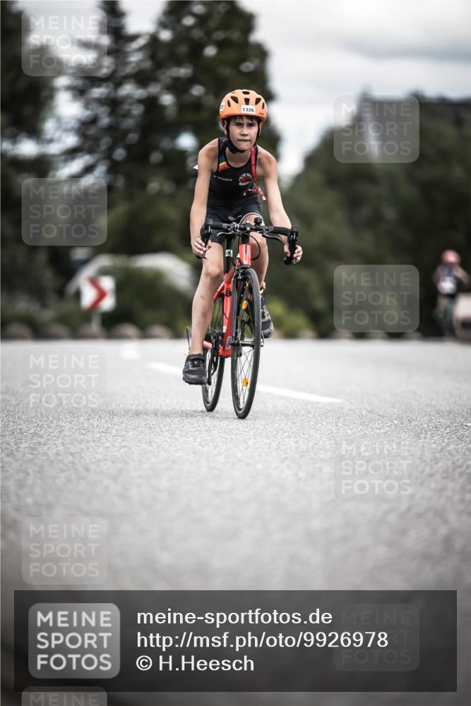 21.06.2026 - 29. Vierlanden-Triathlon H.Heesch http://msf.ph/oto/9926978 21.06.2026 15:00:18 Radfahren 1326 meine-sportfotos.de