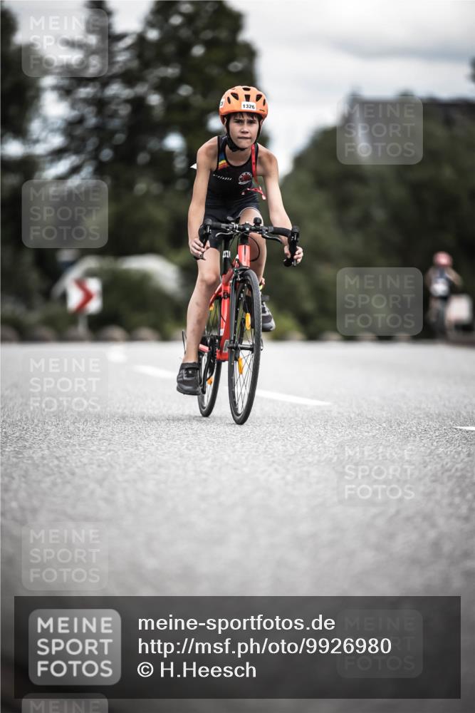 21.06.2026 - 29. Vierlanden-Triathlon H.Heesch http://msf.ph/oto/9926980 21.06.2026 15:00:18 Radfahren 1326 meine-sportfotos.de