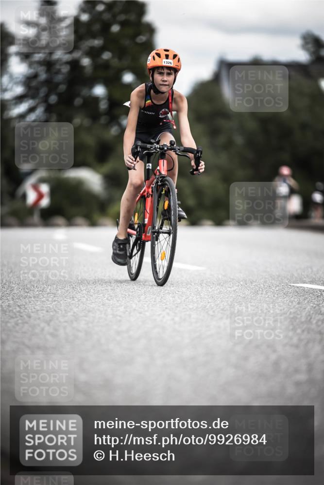 21.06.2026 - 29. Vierlanden-Triathlon H.Heesch http://msf.ph/oto/9926984 21.06.2026 15:00:18 Radfahren 1326 meine-sportfotos.de