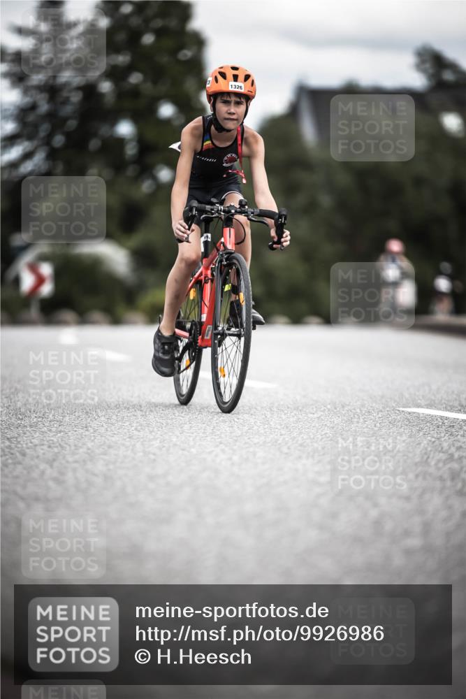 21.06.2026 - 29. Vierlanden-Triathlon H.Heesch http://msf.ph/oto/9926986 21.06.2026 15:00:18 Radfahren 1326 meine-sportfotos.de